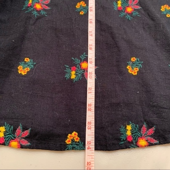 Rock & Roll Cowgirl Tunic Dress Size Large Black Floral Scoop Neck - Picture 8 of 11